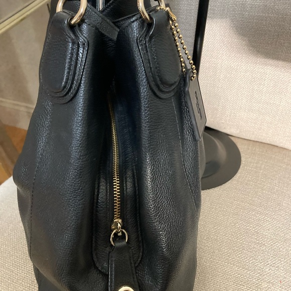 Coach Edie Black Shoulder Bag - Picture 4 of 12